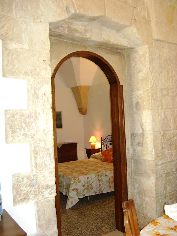 Antica Galateo Bed & Breakfast Lecce Ngoại thất bức ảnh