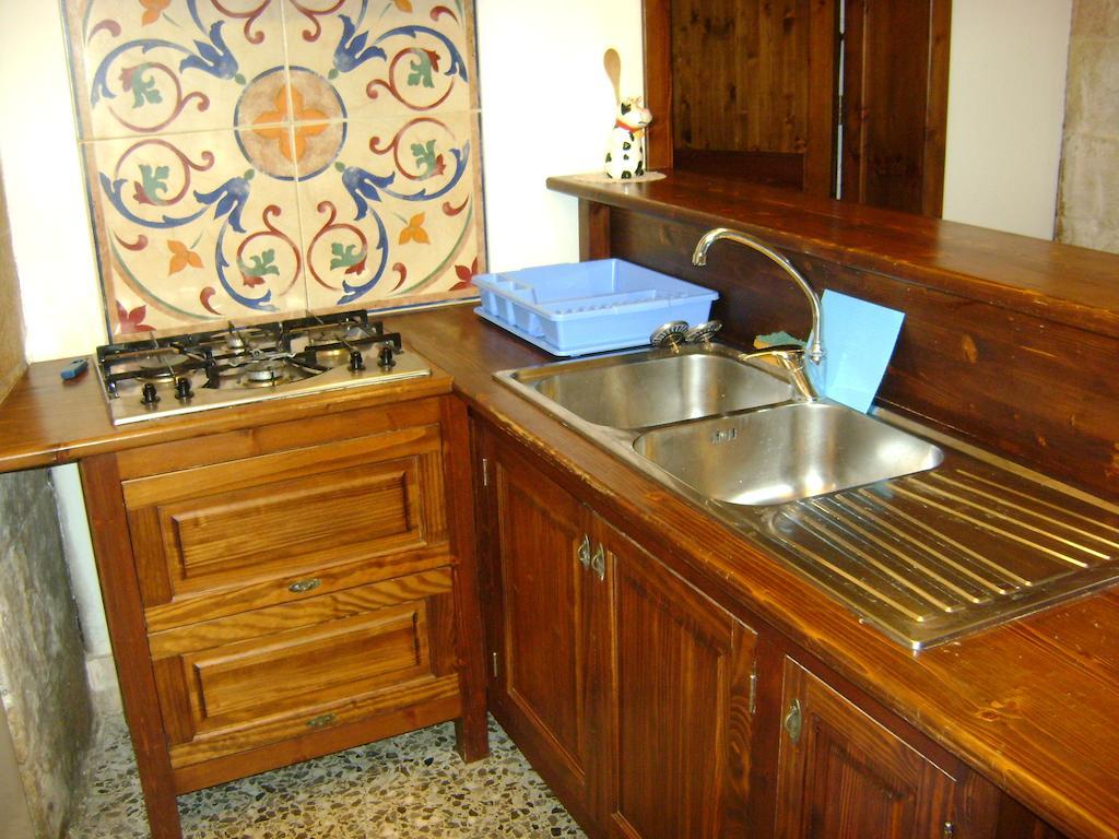 Antica Galateo Bed & Breakfast Lecce Ngoại thất bức ảnh