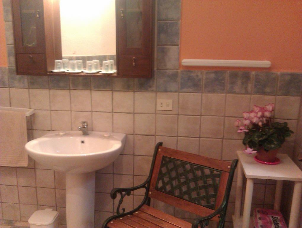 Antica Galateo Bed & Breakfast Lecce Phòng bức ảnh