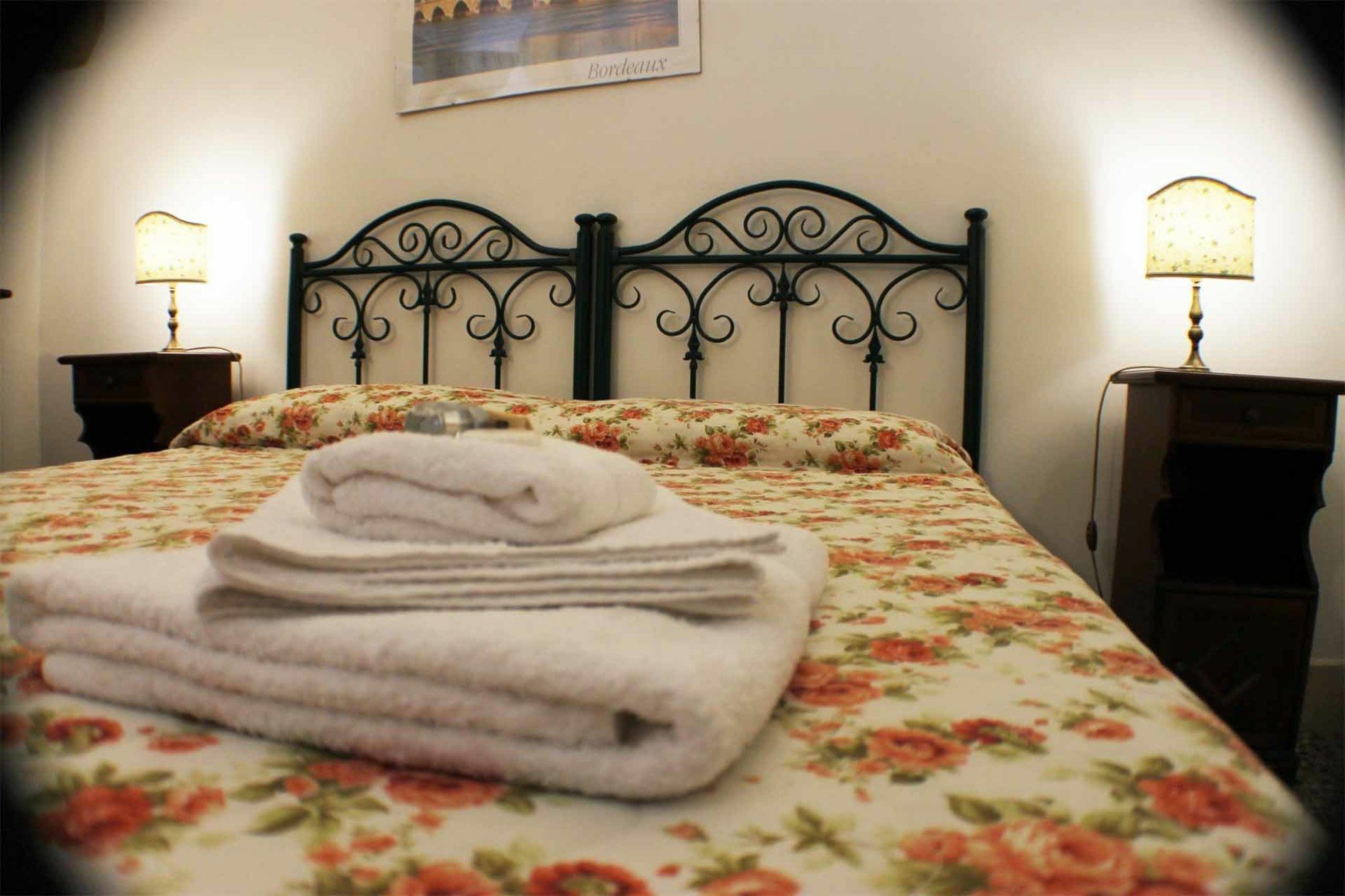 Antica Galateo Bed & Breakfast Lecce Ngoại thất bức ảnh